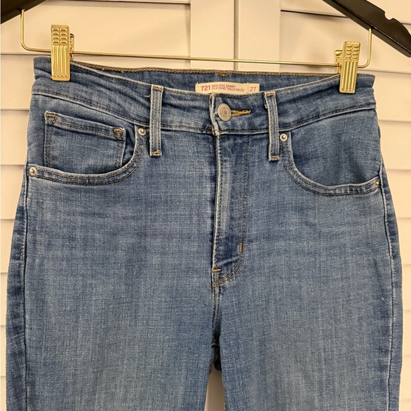 Levi's 721 Women’s High Rise Skinny Size 27 - Picture 5 of 13